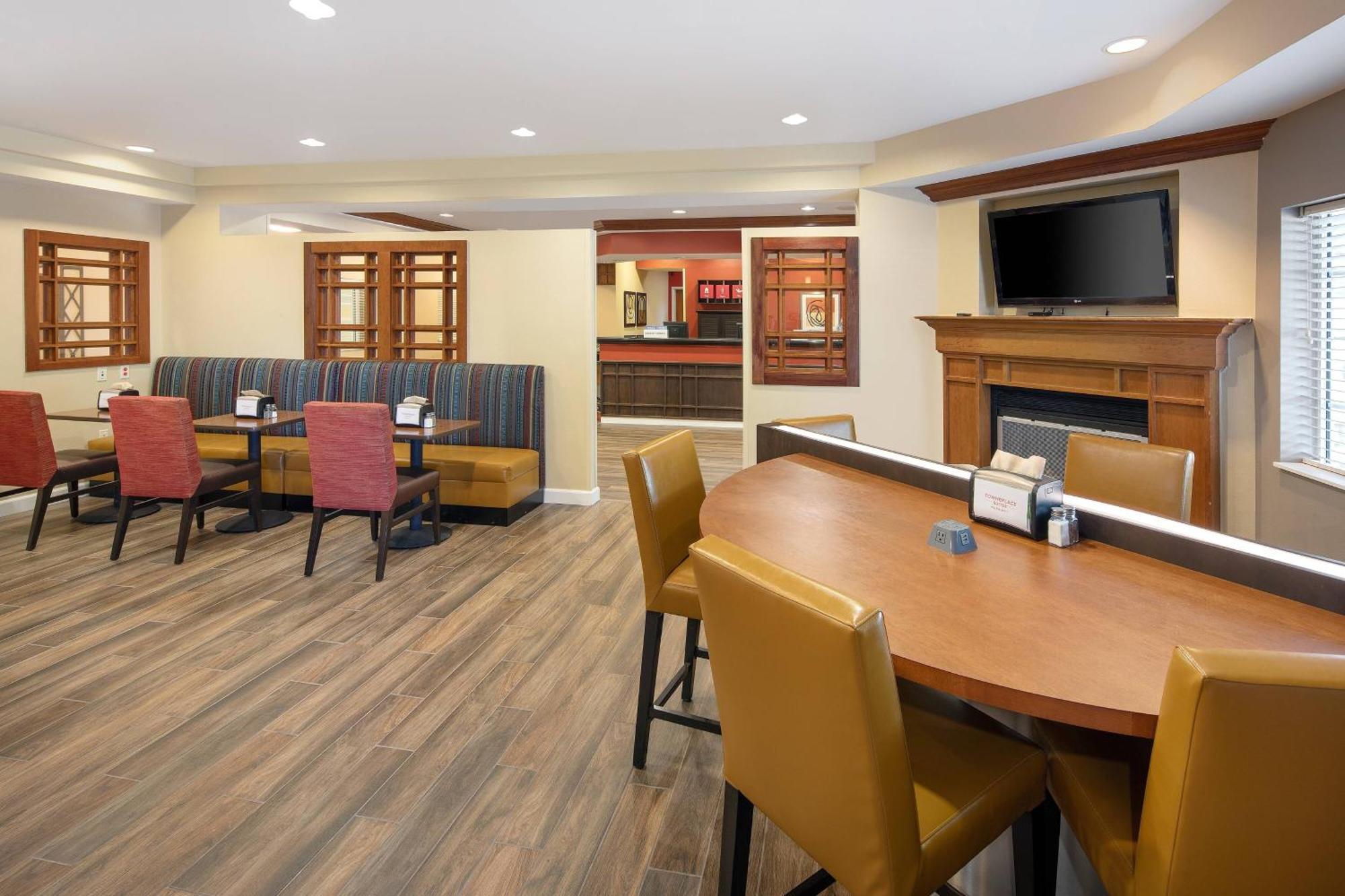 Towneplace Suites By Marriott Bentonville Rogers Eksteriør billede